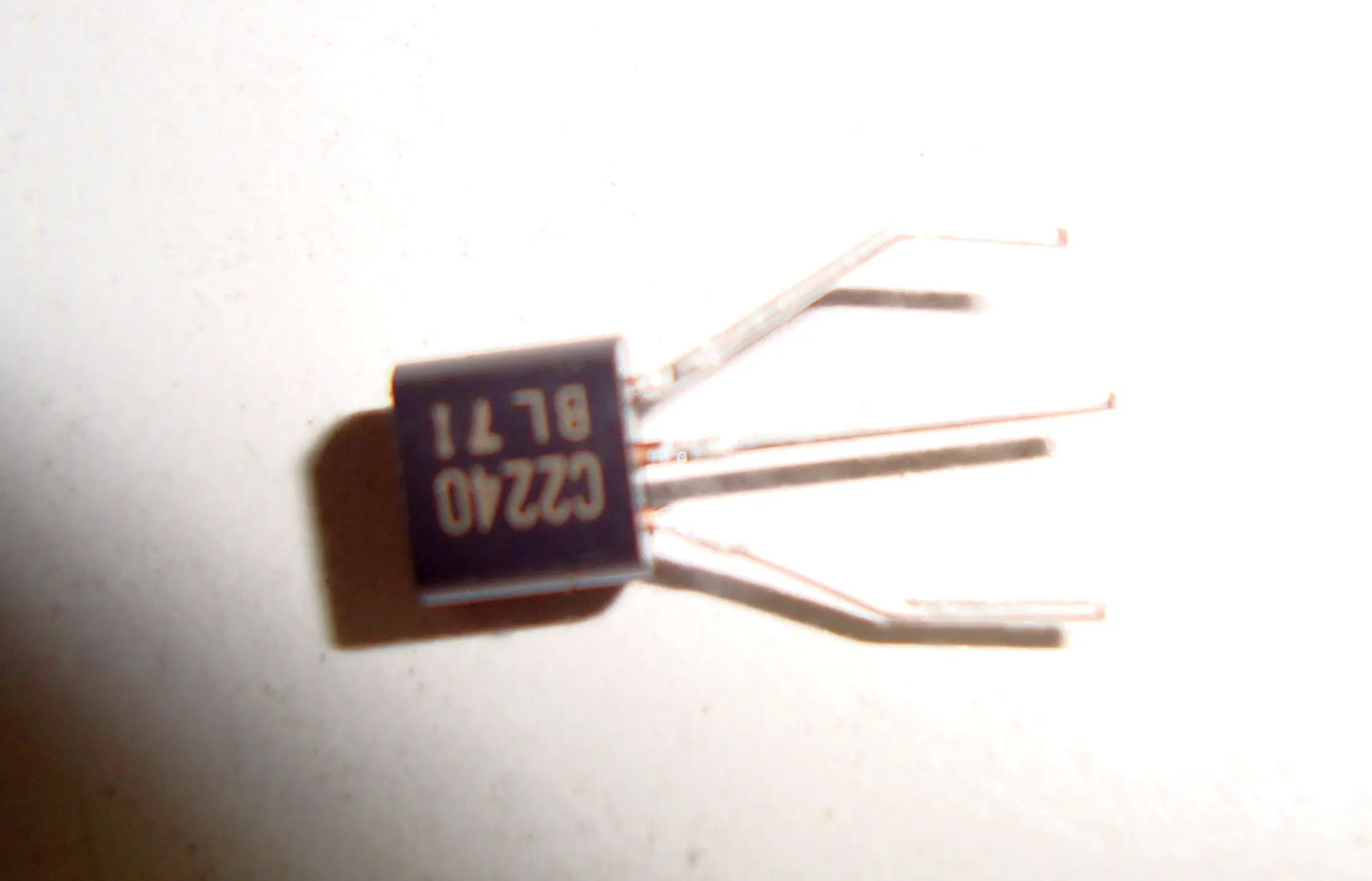 neuer Transistor 2SC2240 und 2SA970